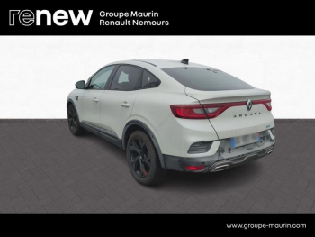 Photo 2 du bon plan RENAULT Arkana 1.6 E-Tech 145ch RS Line -21B occasion à 19900 €