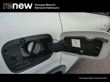 Photo 10 du bon plan RENAULT Arkana 1.6 E-Tech 145ch RS Line -21B occasion à 19900 €