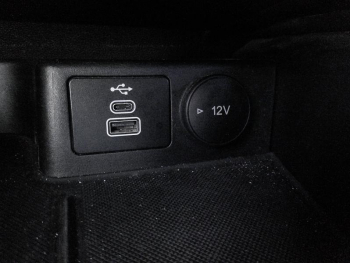 Photo 18 du bon plan FORD Kuga 2.5 Duratec 190ch FHEV E85 ST-Line Business BVA occasion à 24900 €