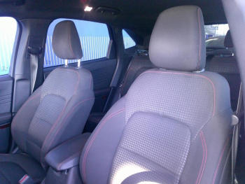 Photo 22 du bon plan FORD Kuga 2.5 Duratec 190ch FHEV E85 ST-Line Business BVA occasion à 24900 €