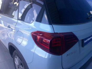 Photo 4 du bon plan SUZUKI Vitara 1.0 Boosterjet 111ch PrivilÃ¨ge occasion à 14900 €