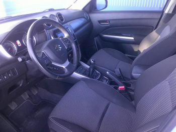 Photo 16 du bon plan SUZUKI Vitara 1.0 Boosterjet 111ch PrivilÃ¨ge occasion à 14900 €