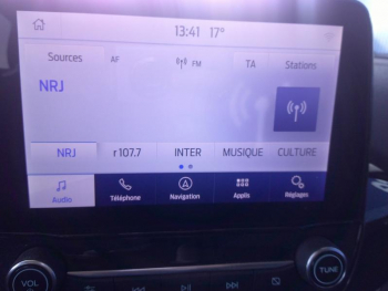 Photo 9 du bon plan FORD Fiesta 1.0 Flexifuel 95ch Titanium Business 5p occasion à 15900 €