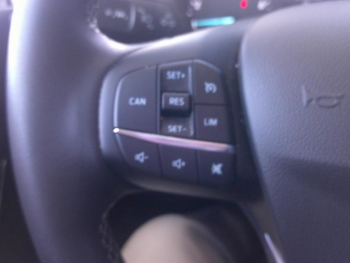 Photo 14 du bon plan FORD Fiesta 1.0 Flexifuel 95ch Titanium Business 5p occasion à 15900 €