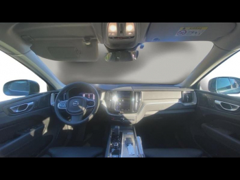 Photo 12 du bon plan VOLVO XC60 B4 197ch Ultimate Style Chrome Geartronic occasion à 41900 €