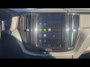 Photo 15 du bon plan VOLVO XC60 B4 197ch Ultimate Style Chrome Geartronic occasion à 41900 €