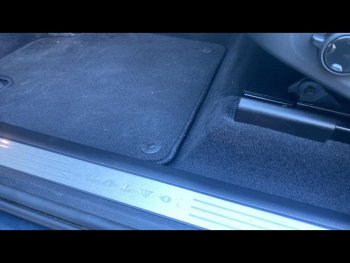 Photo 23 du bon plan VOLVO XC60 B4 197ch Ultimate Style Chrome Geartronic occasion à 41900 €