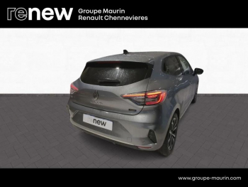 Photo 5 du bon plan RENAULT Clio 1.6 E-Tech 145ch full hybrid Techno - 24 occasion à 22991 €