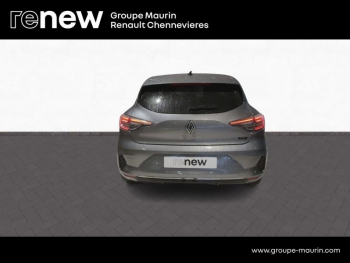 Photo 6 du bon plan RENAULT Clio 1.6 E-Tech 145ch full hybrid Techno - 24 occasion à 22991 €