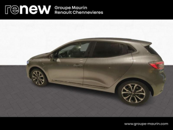 Photo 8 du bon plan RENAULT Clio 1.6 E-Tech 145ch full hybrid Techno - 24 occasion à 22991 €