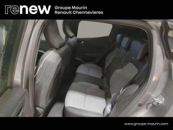 Photo 18 du bon plan RENAULT Clio 1.6 E-Tech 145ch full hybrid Techno - 24 occasion à 22991 €