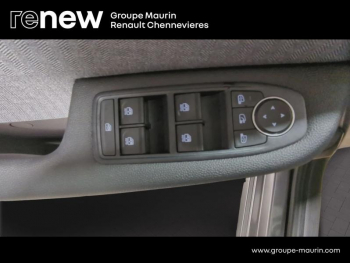 Photo 20 du bon plan RENAULT Clio 1.6 E-Tech 145ch full hybrid Techno - 24 occasion à 22991 €