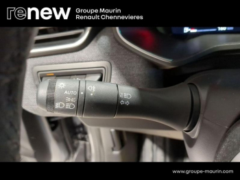 Photo 28 du bon plan RENAULT Clio 1.6 E-Tech 145ch full hybrid Techno - 24 occasion à 22991 €