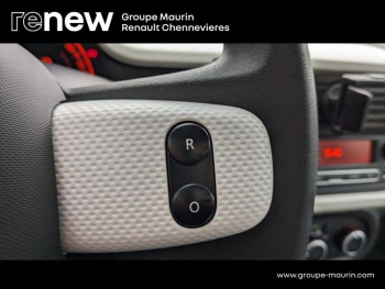 Photo 15 du bon plan RENAULT Twingo 1.0 SCe 75ch Zen - 20 occasion à 9999 €