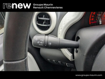 Photo 16 du bon plan RENAULT Twingo 1.0 SCe 75ch Zen - 20 occasion à 9999 €