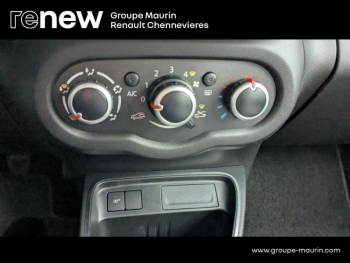 Photo 21 du bon plan RENAULT Twingo 1.0 SCe 75ch Zen - 20 occasion à 9999 €