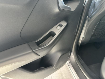 Photo 10 du bon plan FORD Puma 1.0 Flexifuel 125ch S&S mHEV Titanium X occasion à 16790 €