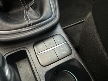 Photo 22 du bon plan FORD Puma 1.0 Flexifuel 125ch S&S mHEV Titanium X occasion à 16790 €