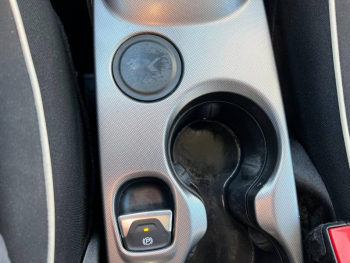 Photo 12 du bon plan FIAT 500X 1.0 FireFly Turbo T3 120ch City Cross occasion à 10990 €