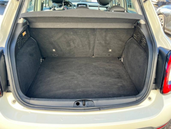 Photo 16 du bon plan FIAT 500X 1.0 FireFly Turbo T3 120ch City Cross occasion à 10990 €