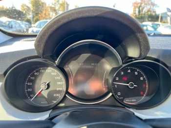 Photo 19 du bon plan FIAT 500X 1.0 FireFly Turbo T3 120ch City Cross occasion à 10990 €