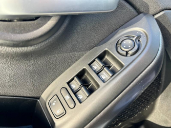 Photo 20 du bon plan FIAT 500X 1.0 FireFly Turbo T3 120ch City Cross occasion à 10990 €