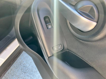 Photo 22 du bon plan FIAT 500X 1.0 FireFly Turbo T3 120ch City Cross occasion à 10990 €