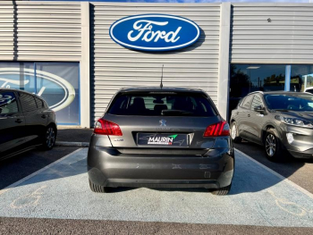 Photo 5 du bon plan PEUGEOT 308 1.2 PureTech 130ch E6.c S&S Tech Edition 6cv occasion à 9490 €