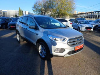 Photo 3 du bon plan FORD Kuga 1.5 EcoBoost 150ch Stop&Start Titanium 4x2 occasion à 16900 €