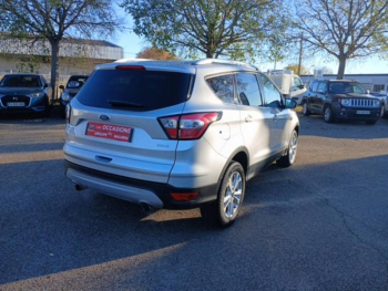 Photo 4 du bon plan FORD Kuga 1.5 EcoBoost 150ch Stop&Start Titanium 4x2 occasion à 16900 €