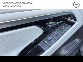 Photo 34 du bon plan LAND-ROVER Evoque 2.0 P 200ch Flex Fuel R-Dynamic S AWD BVA Mark III occasion à 31490 €