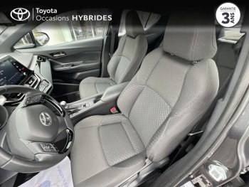 Photo 11 du bon plan TOYOTA C-HR 122h Dynamic Business 2WD E-CVT RC18 occasion à 20490 €