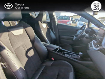 Photo 6 du bon plan TOYOTA C-HR 184h Collection 2WD E-CVT MC19 occasion à 20990 €