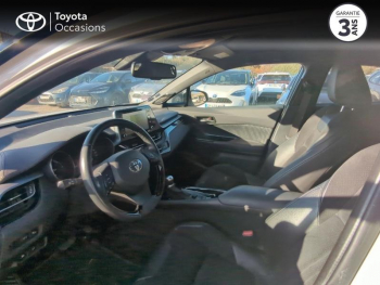 Photo 11 du bon plan TOYOTA C-HR 184h Collection 2WD E-CVT MC19 occasion à 20990 €