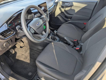 Photo 7 du bon plan FORD Fiesta 1.0 Flexifuel 95ch Cool & Connect 5p occasion à 15490 €