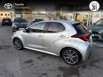 Photo 2 du bon plan TOYOTA Yaris 116h Iconic 5p occasion à 18490 €