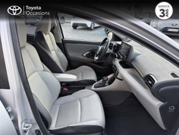 Photo 6 du bon plan TOYOTA Yaris 116h Iconic 5p occasion à 18490 €
