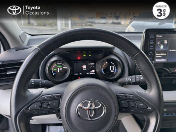 Photo 13 du bon plan TOYOTA Yaris 116h Iconic 5p occasion à 18490 €