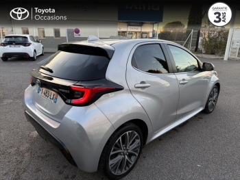 Photo 18 du bon plan TOYOTA Yaris 116h Iconic 5p occasion à 18490 €