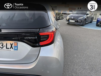 Photo 21 du bon plan TOYOTA Yaris 116h Iconic 5p occasion à 18490 €