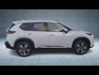 Photo 4 du bon plan NISSAN X-Trail e-Power 204ch Tekna occasion à 36900 €