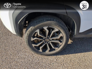 Photo 16 du bon plan TOYOTA Yaris Cross 116h Design MY22 occasion à 22980 €