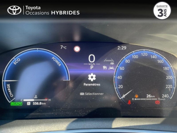 Photo 14 du bon plan TOYOTA Corolla Touring Spt 1.8 140ch Design MY23 occasion à 28490 €