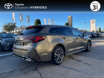 Photo 18 du bon plan TOYOTA Corolla Touring Spt 1.8 140ch Design MY23 occasion à 28490 €