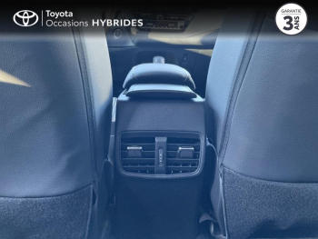 Photo 21 du bon plan TOYOTA Corolla Touring Spt 1.8 140ch Design MY23 occasion à 28490 €