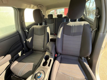 Photo 18 du bon plan NISSAN Leaf 150ch 40kWh Acenta 21 occasion à 12900 €