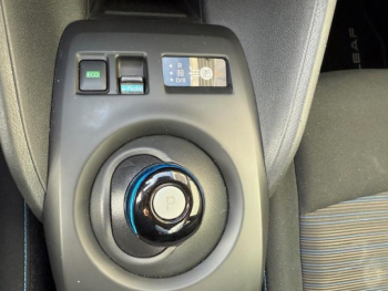 Photo 16 du bon plan NISSAN Leaf 150ch 40kWh Acenta 21.5 occasion à 12900 €