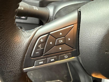 Photo 13 du bon plan NISSAN Leaf 150ch 40kWh Acenta 21.5 occasion à 13900 €