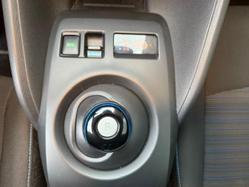 Photo 18 du bon plan NISSAN Leaf 150ch 40kWh Acenta 21.5 occasion à 13900 €