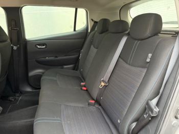 Photo 22 du bon plan NISSAN Leaf 150ch 40kWh Acenta 21.5 occasion à 13900 €